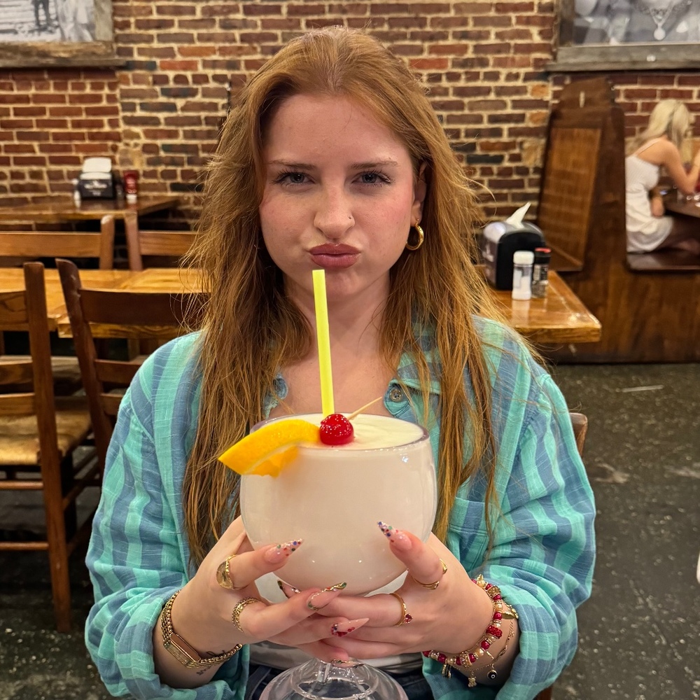 Meet your Posher, Allyson